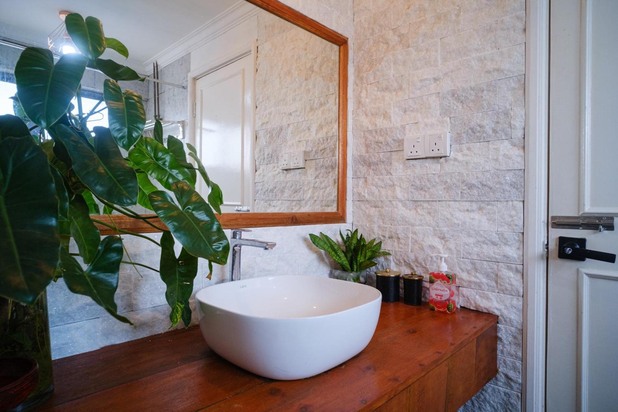 Petronella Apartment C1 Marina Court Kota Kinabalu Ngoại thất bức ảnh